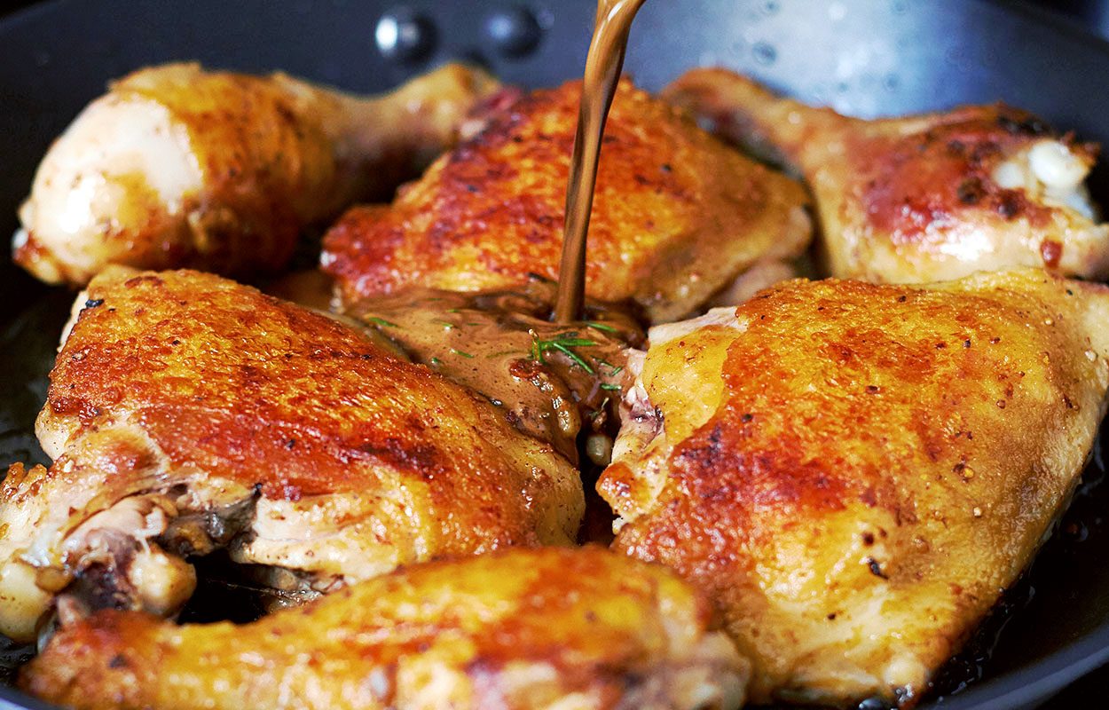 Balsamic Honey Skillet Chicken Legs Recipe — Eatwell101