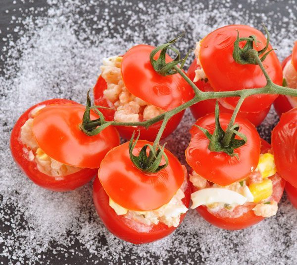 Recipe: Corn,Cheese & Shrimp Salad In Tomatoes Cup — Eatwell101