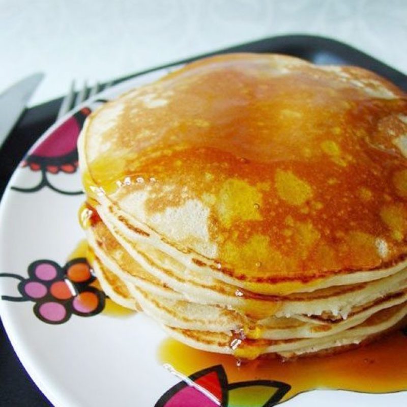 Vanilla Pancakes Recipe With Maple Syrup Eatwell101