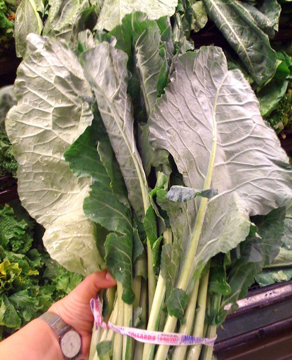 https://www.eatwell101.com/wp-content/uploads/2014/01/HOW-TO-SELECT-AND-STORE-collard-greens-600x740.jpg