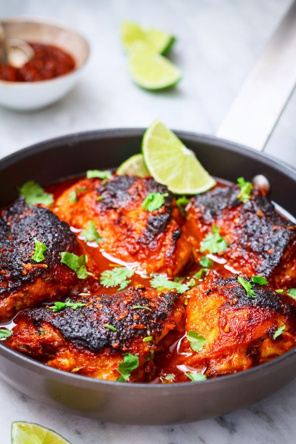 Baked Sriracha Chicken Recipe — Eatwell101