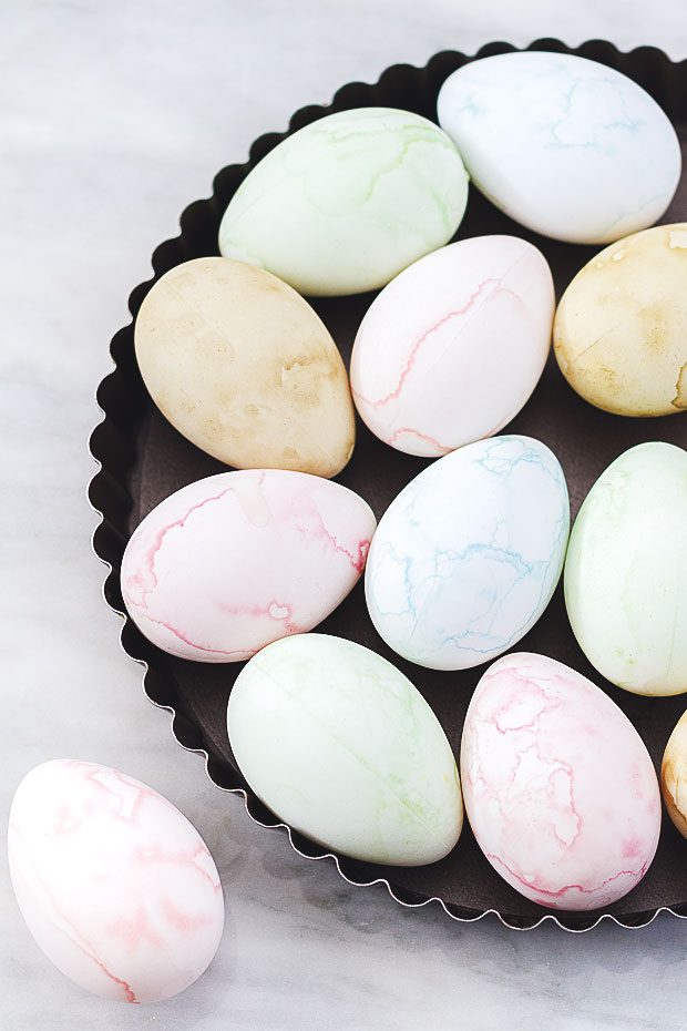 How to Dye Easter Eggs Naturally — Eatwell101