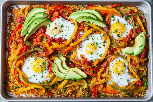 https://www.eatwell101.com/wp-content/uploads/2017/06/sheet-pan-breakfast-recipes-600x400.jpg