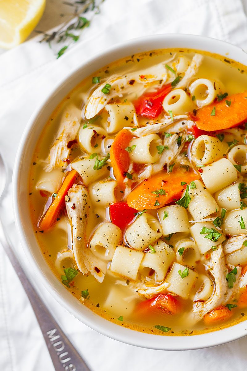 Easy Chicken Noodle Soup Recipe – Homemade Chicken Noodle Soup — Eatwell101