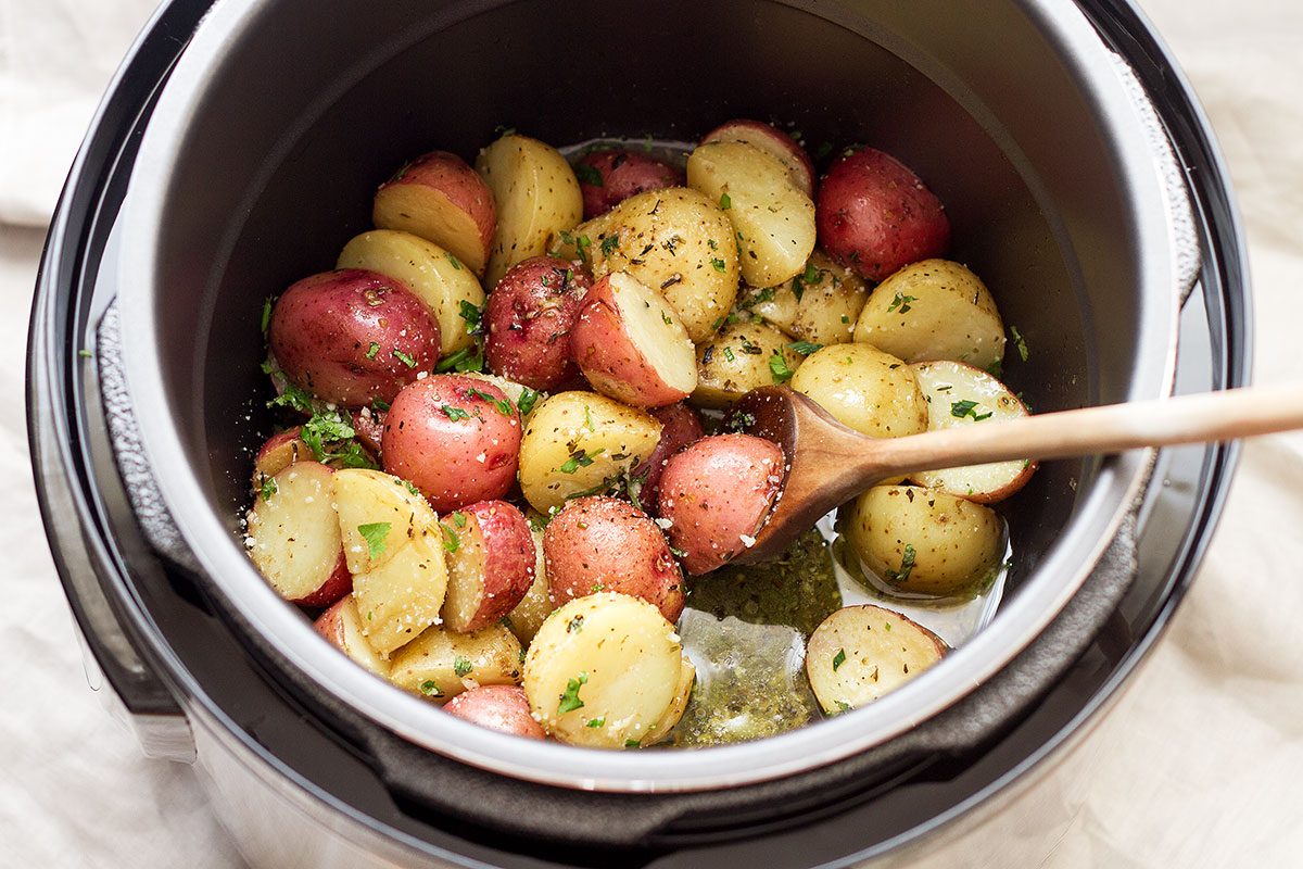 Instant Pot Potatoes with Garlic Brown Butter — Eatwell101