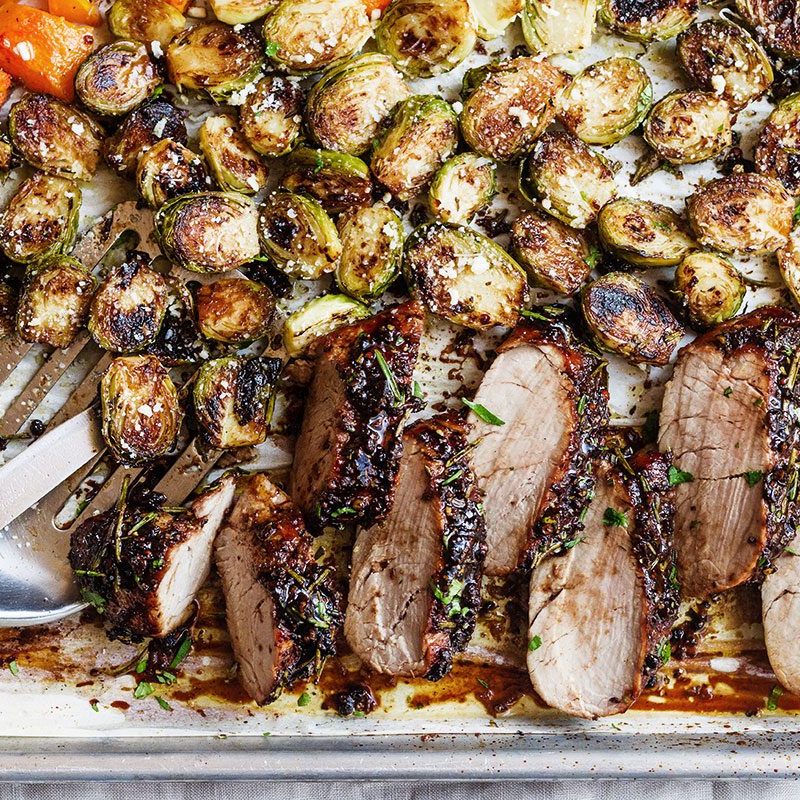 Steam Oven Sheet Pan Dinner: Pork Tenderloin with Courgettes, Peppers and  Green Olive Salsa - Steam & Bake