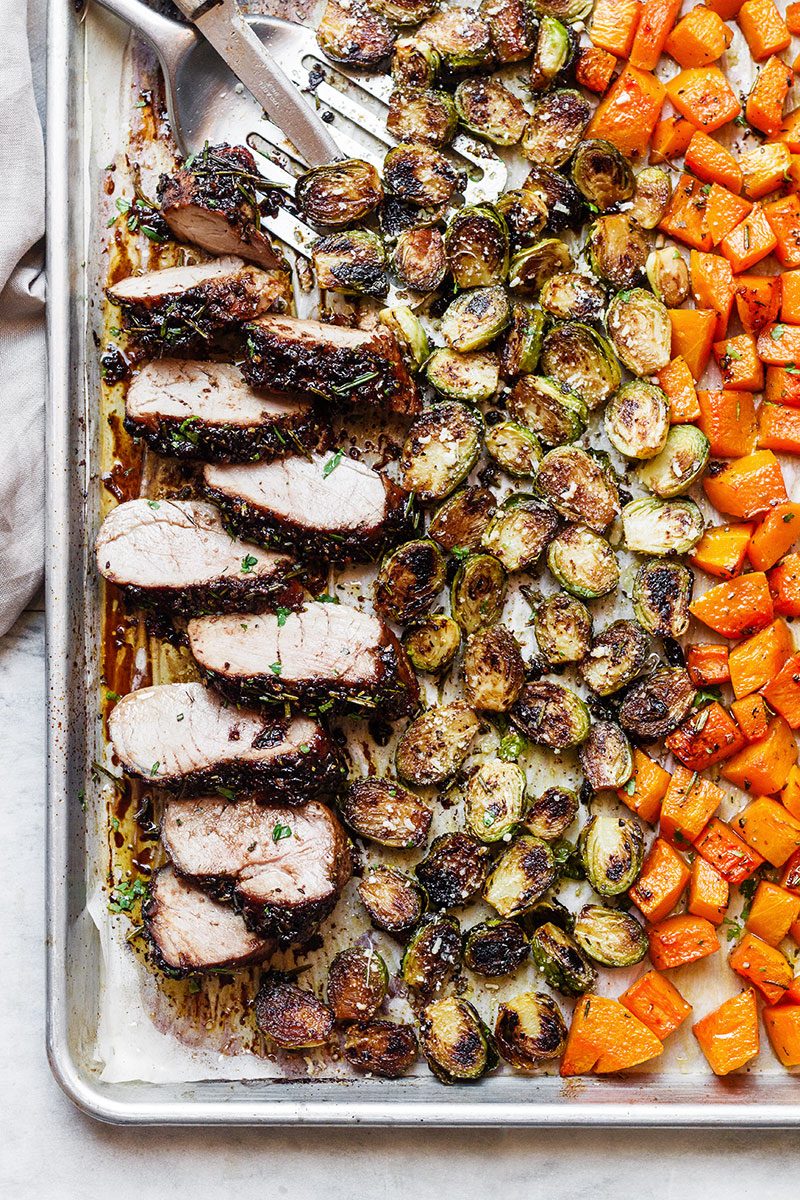 Steam Oven Sheet Pan Dinner: Pork Tenderloin with Courgettes, Peppers and  Green Olive Salsa - Steam & Bake