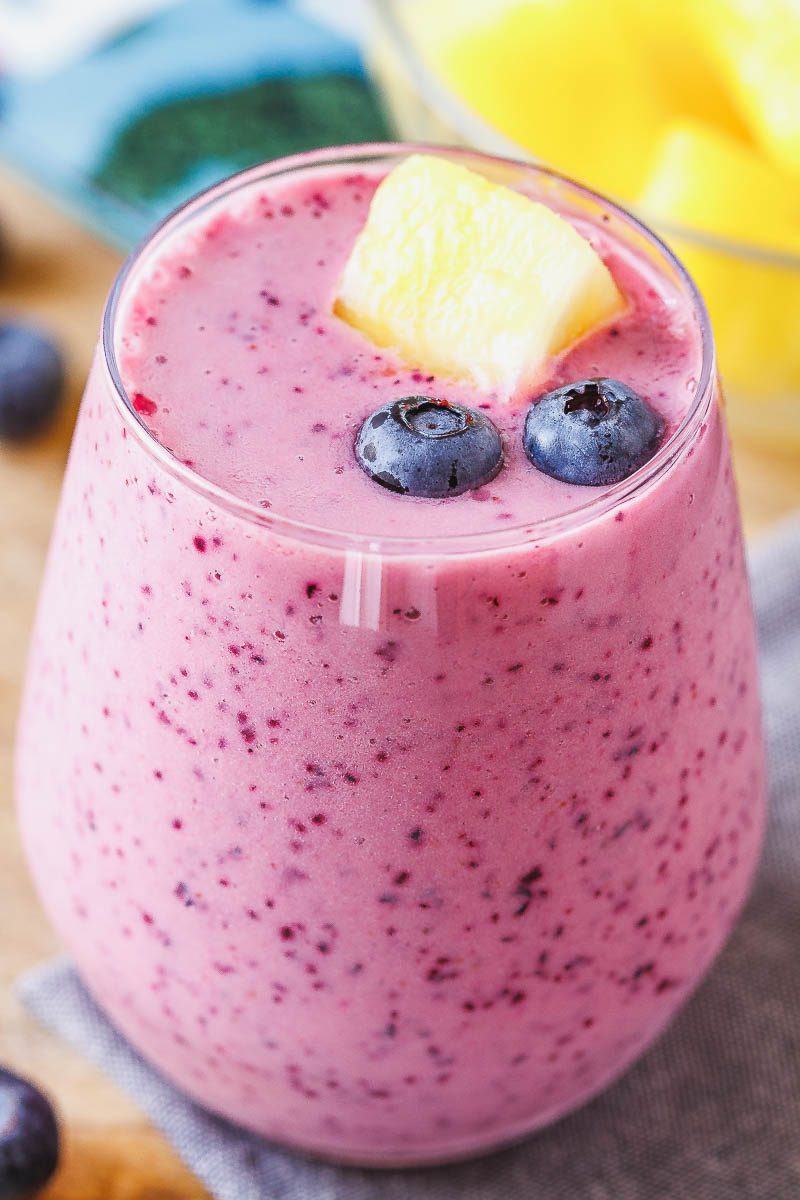 Blueberry Pineapple Smoothie Recipe — Eatwell101