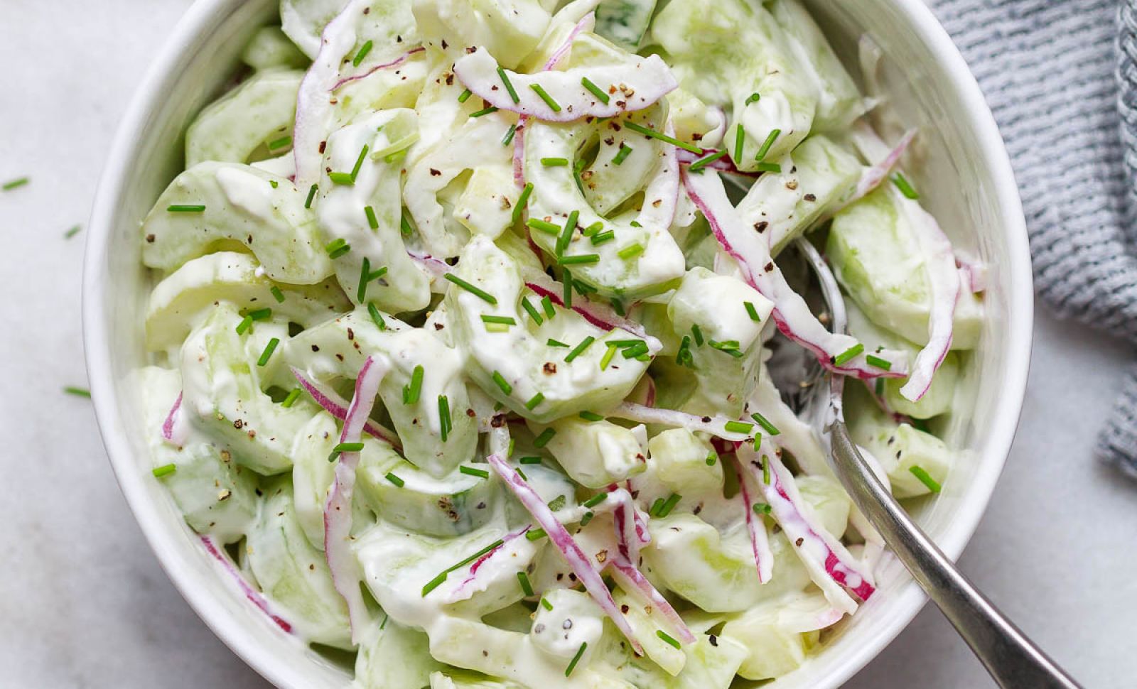 https://www.eatwell101.com/wp-content/uploads/2018/04/Quick-Cucumber-Salad-Recipe-1600x970.jpg