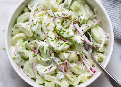 https://www.eatwell101.com/wp-content/uploads/2018/04/Quick-Cucumber-Salad-Recipe-400x288.jpg