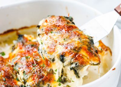 https://www.eatwell101.com/wp-content/uploads/2018/05/Spinach-Chicken-Casserole-Recipe--400x288.jpg