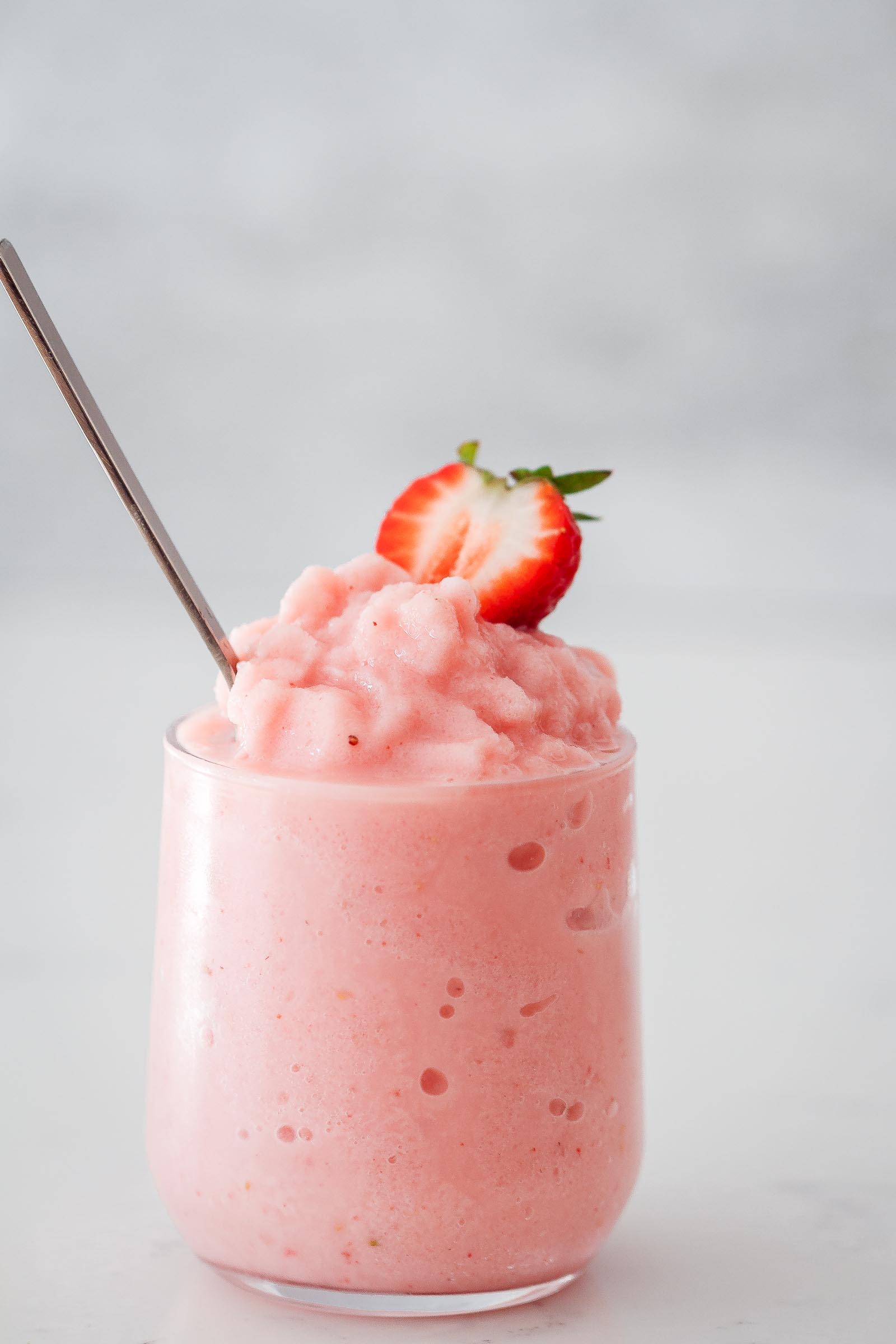 5 Minute Strawberry Cheesecake Frozen Yogurt Recipe Easy Frozen 