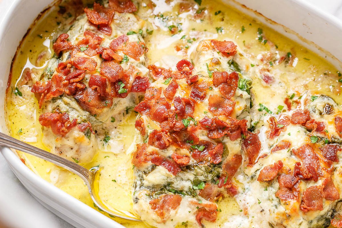 23 Low-Carb Casserole Recipes (Easy and Comforting)