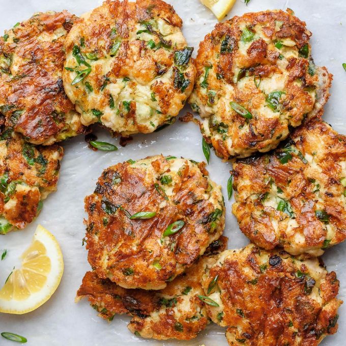 https://www.eatwell101.com/wp-content/uploads/2019/03/Cheesy-Chicken-Fritters-recipe-4-680x680.jpg