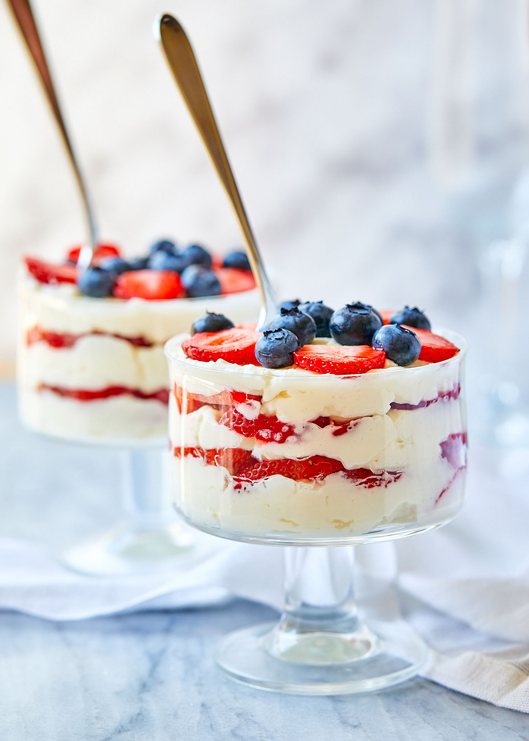 Strawberry Cheesecake Mousse Recipe — Eatwell101