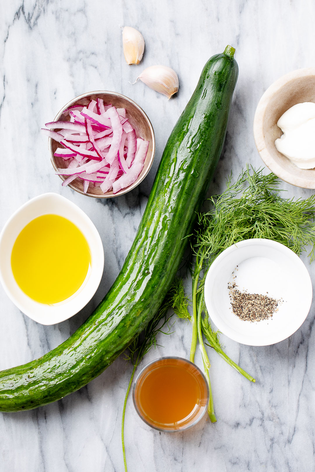  receita de salada de cebola de pepino