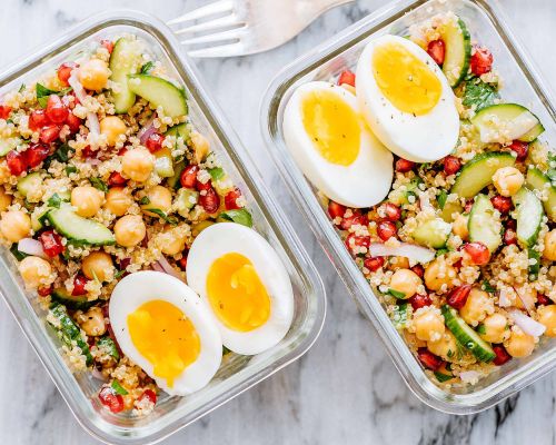 https://www.eatwell101.com/wp-content/uploads/2020/01/Chickpea-Quinoa-Salad-Meal-Prep-recipe-500x400.jpg