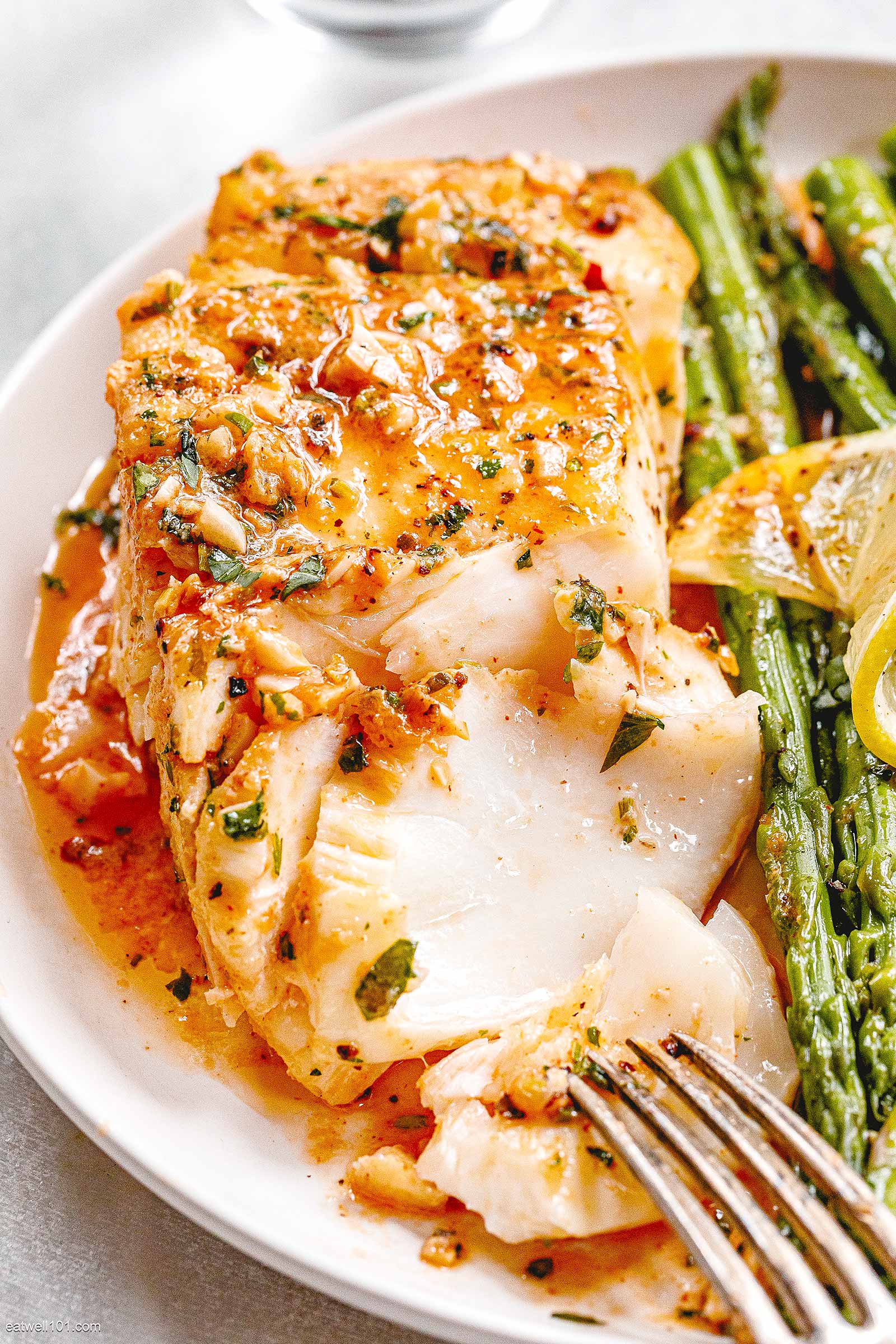 Garlic Butter Cod with Lemon Asparagus Skillet – Healthy Fish Recipe ...