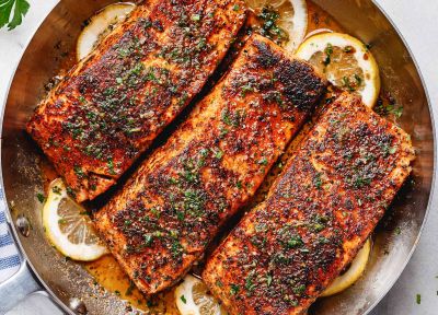 Meal-Prep Garlic Butter Salmon with Asparagus Recipe – Meal Prep Salmon  Recipe — Eatwell101