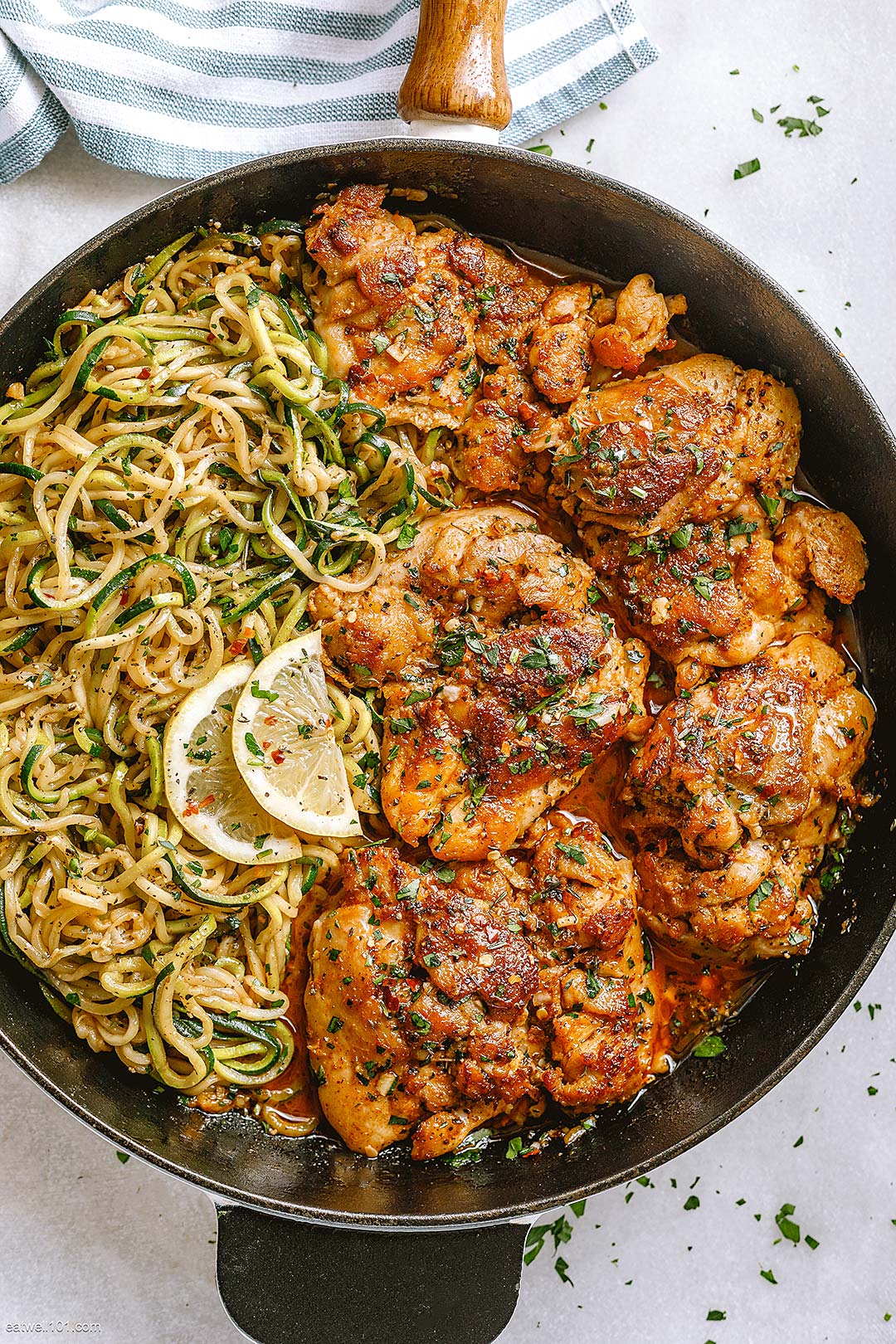 Lemon Garlic Butter Chicken And Zucchini Noodles Skillet Recipe Chicken Dinner Recipe Eatwell