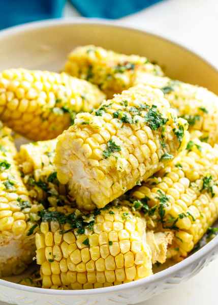 Garlic Parmesan Baked Corn on the Cob Recipe – Baked Corn Recipe ...