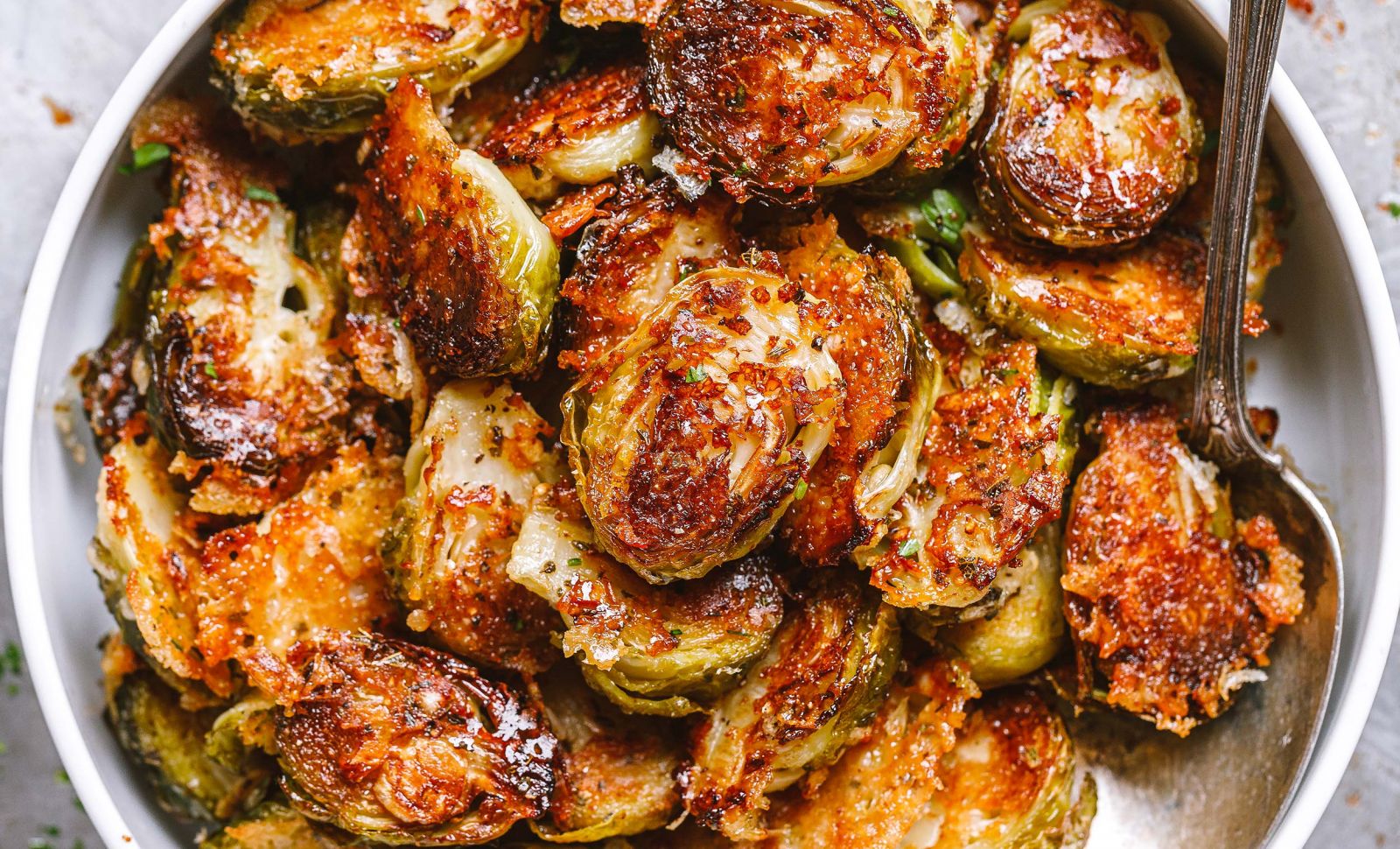 https://www.eatwell101.com/wp-content/uploads/2020/09/Parmesan-Roasted-Brussels-Sprouts-1-1600x970.jpg