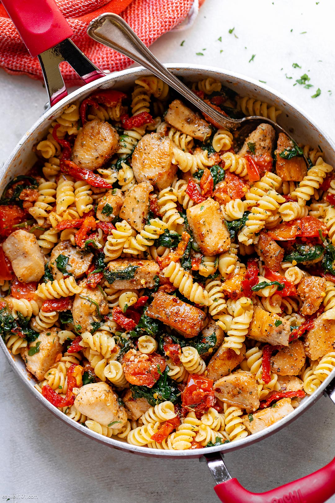 Tomato Spinach Chicken Pasta Recipe – Best Chicken Pasta Recipe ...