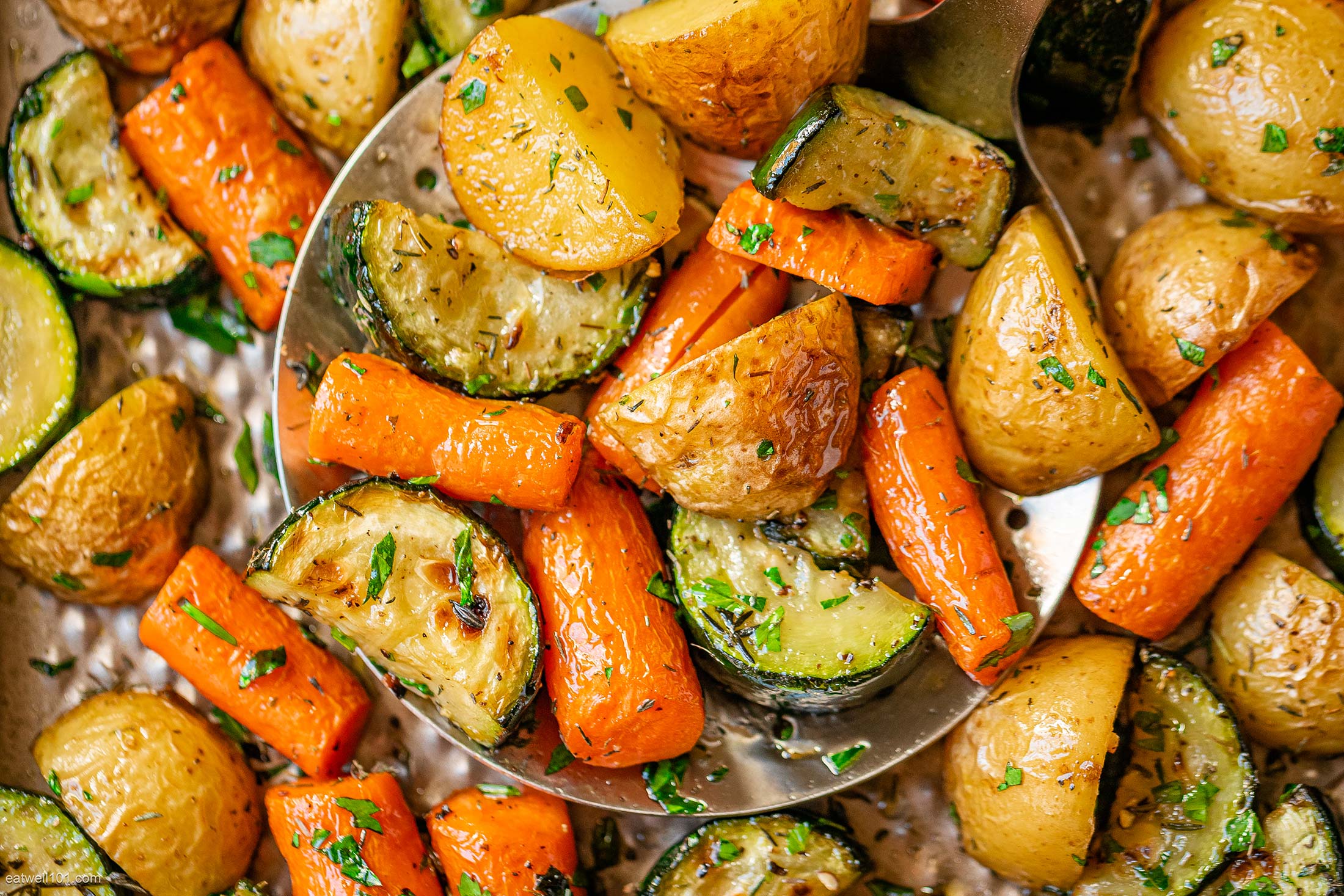 Garlic Herb Roasted Potatoes Carrots And Zucchini Roasted Vegetables Recipe Eatwell101