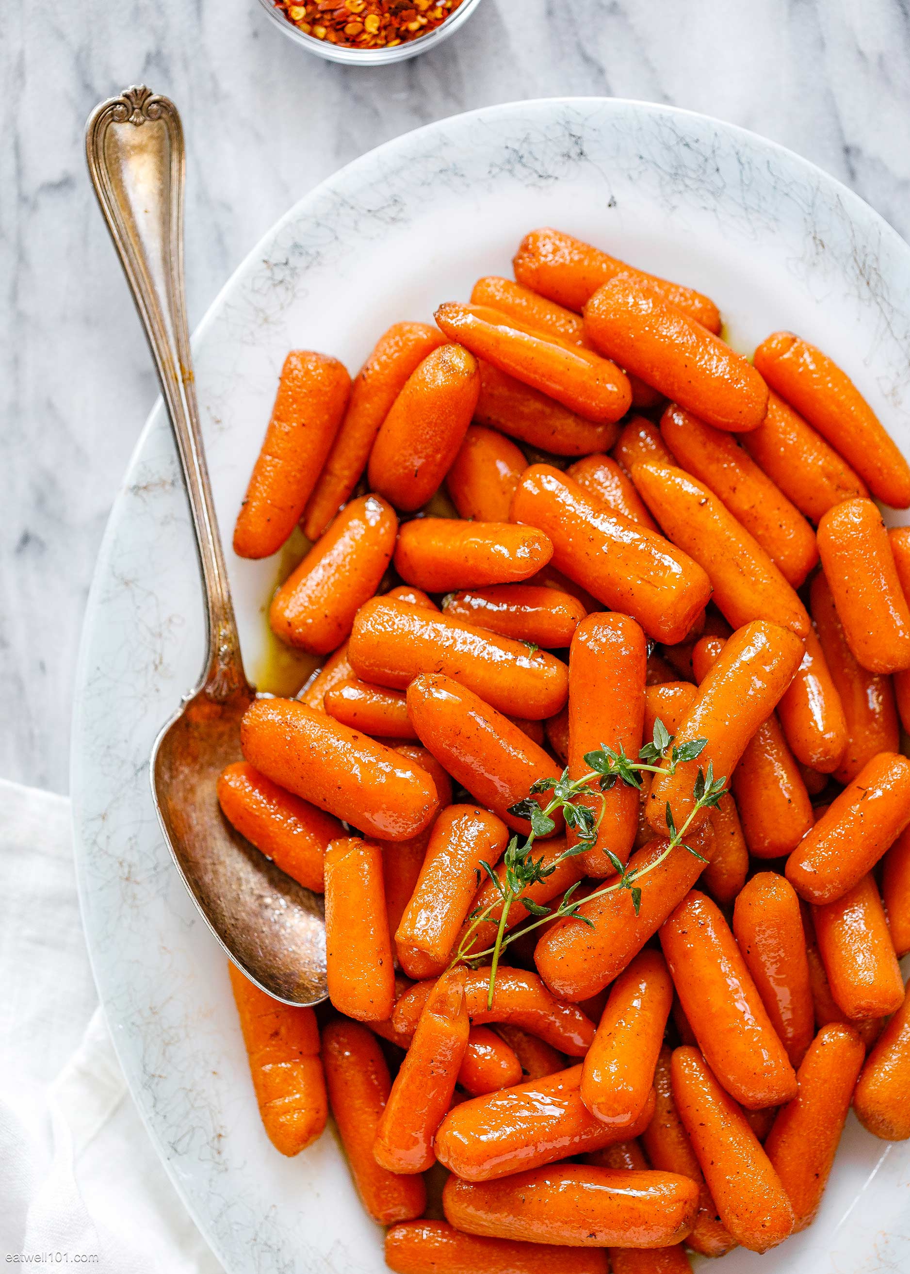 https://www.eatwell101.com/wp-content/uploads/2020/11/Slow-Cooker-Carrots-recipe.jpg