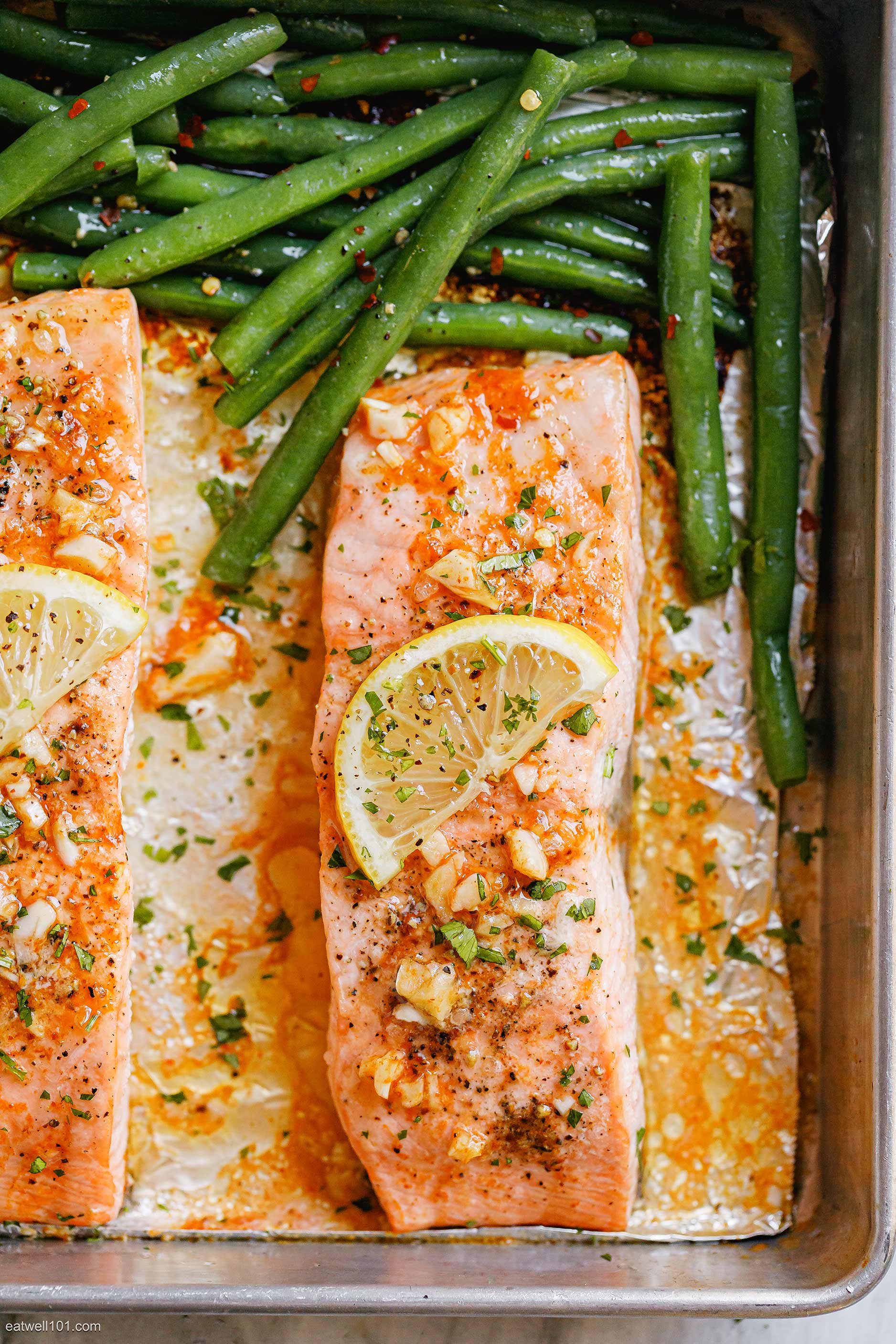 Garlic Butter Baked Salmon Recipe with Green Beans – How to Bake Salmon ...