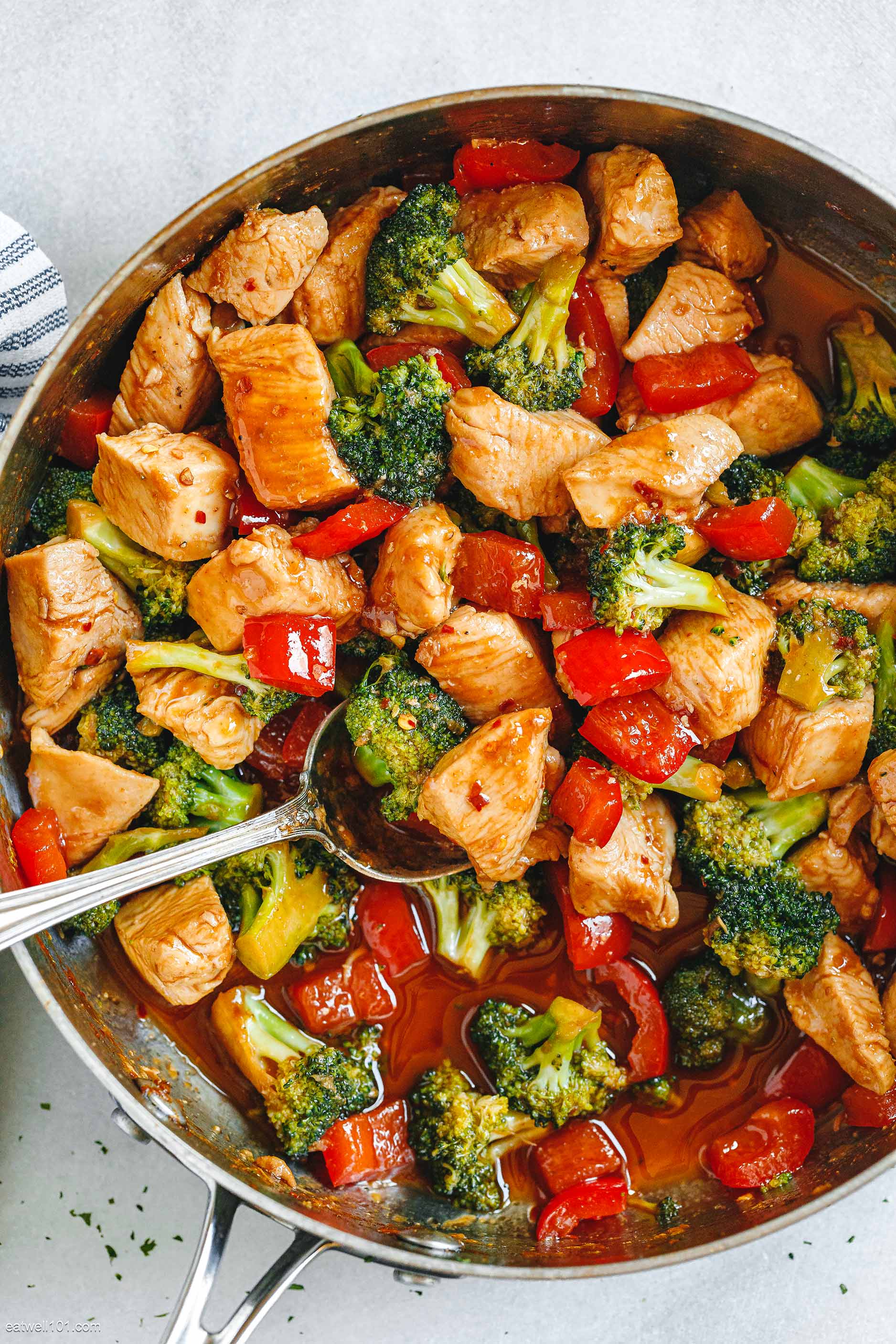 Chicken Stir-Fry Recipe with Broccoli and Bell Pepper – Easy Chicken ...