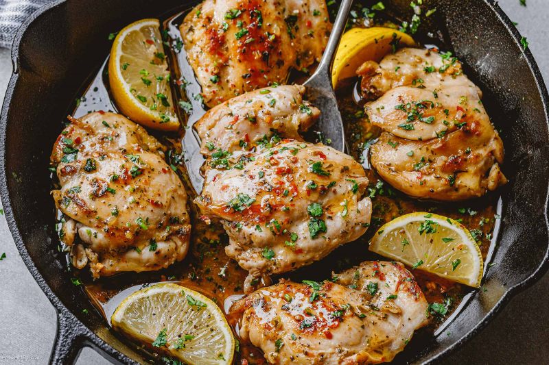 Lemon Garlic Baked Chicken Thighs Recipe – Baked Boneless Skinless ...