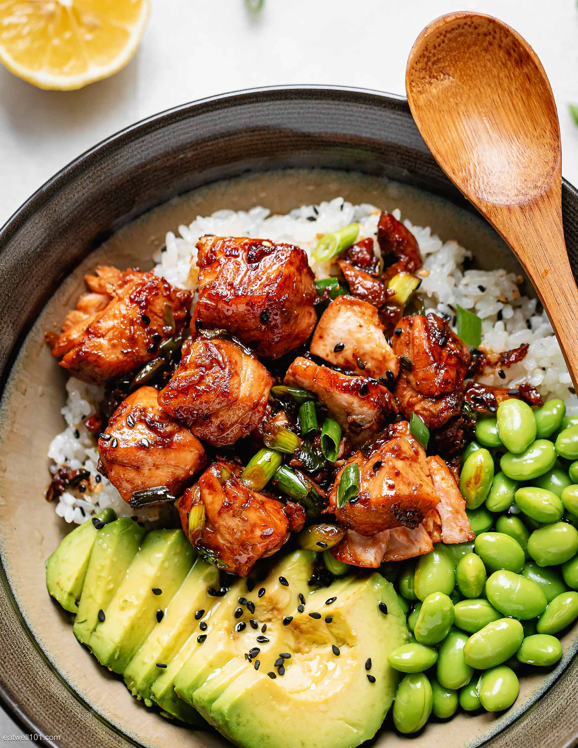 21 Delicious Salmon Bowl Recipes For Healthy Eating!