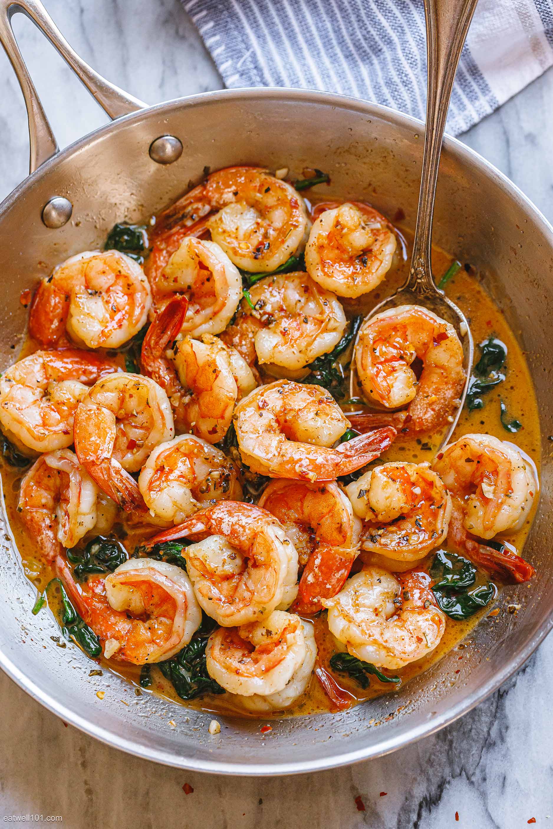 Quick and Easy Homemade Recipes - ❤️ Shrimp and Sauteed Spinach ❤️ 1 ½  tbsps of simply Asia sweet ginger garlic seasoning. ¼ cup of dry white  wine. 3 cups of fresh