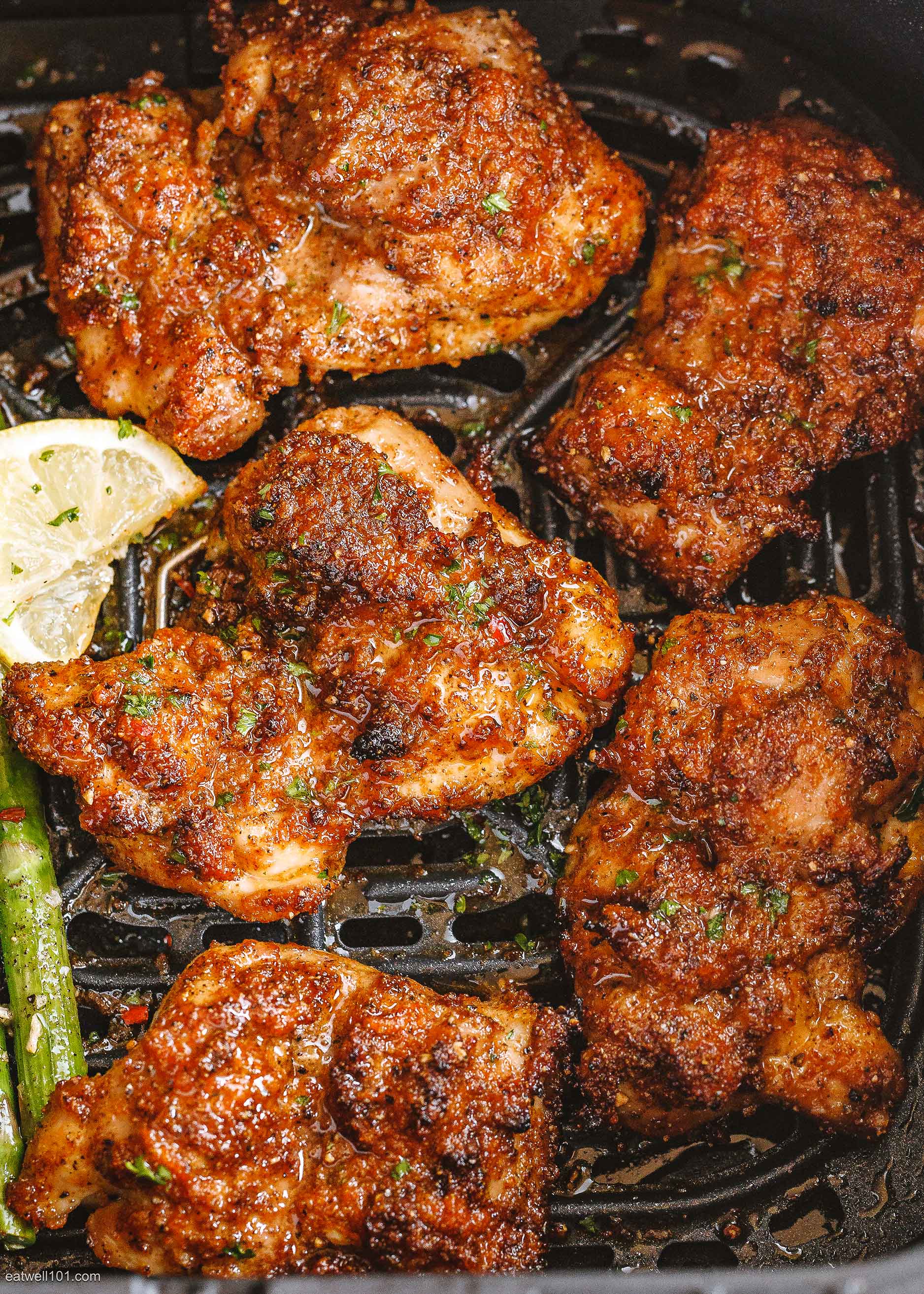 AirFryer Chicken Thighs Recipe with Asparagus AirFryer