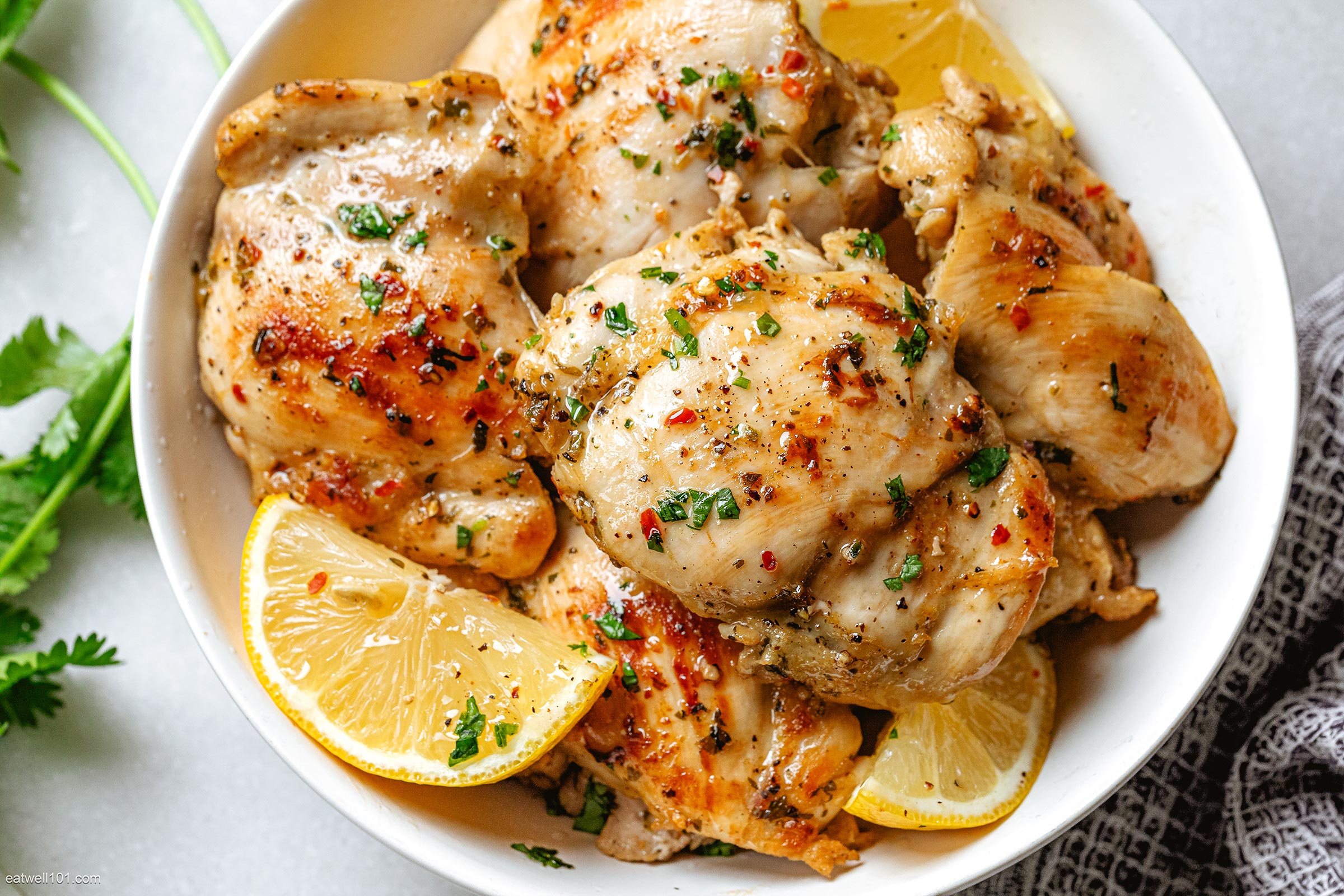 Garlic Lemon Chicken Thighs Recipe – Boneless Skinless Chicken Thighs ...