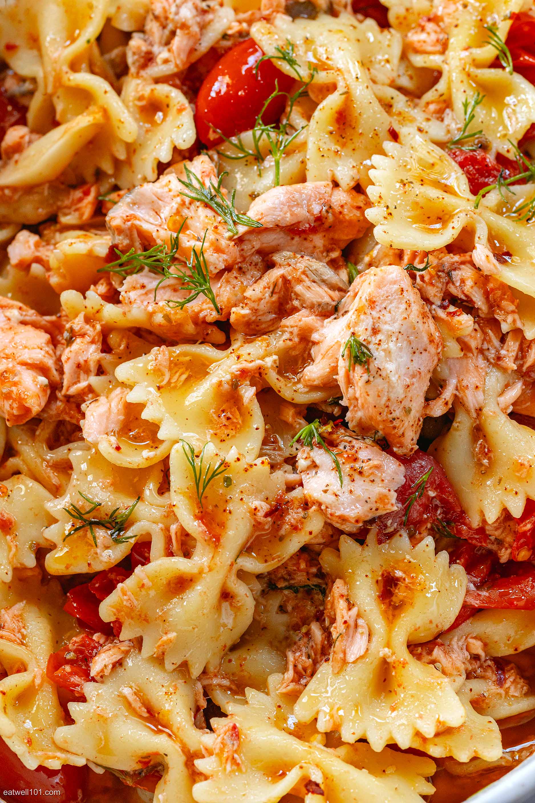 Baked Salmon and Pasta Recipe – Baked Salmon Recipe — Eatwell101