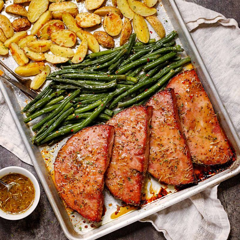 https://www.eatwell101.com/wp-content/uploads/2022/02/baked-ham-steaks-sheet-pan-800x800.jpg