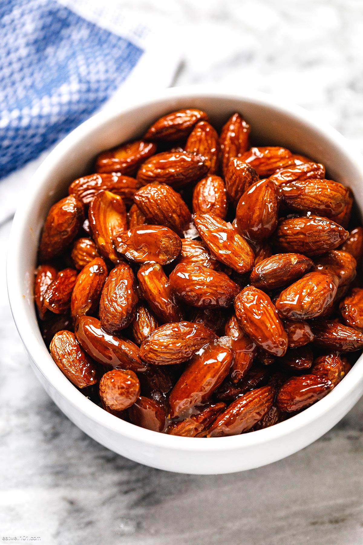 Sweet and Savory Roasted Almonds Recipe – How to Roast Almonds with Salt —  Eatwell101