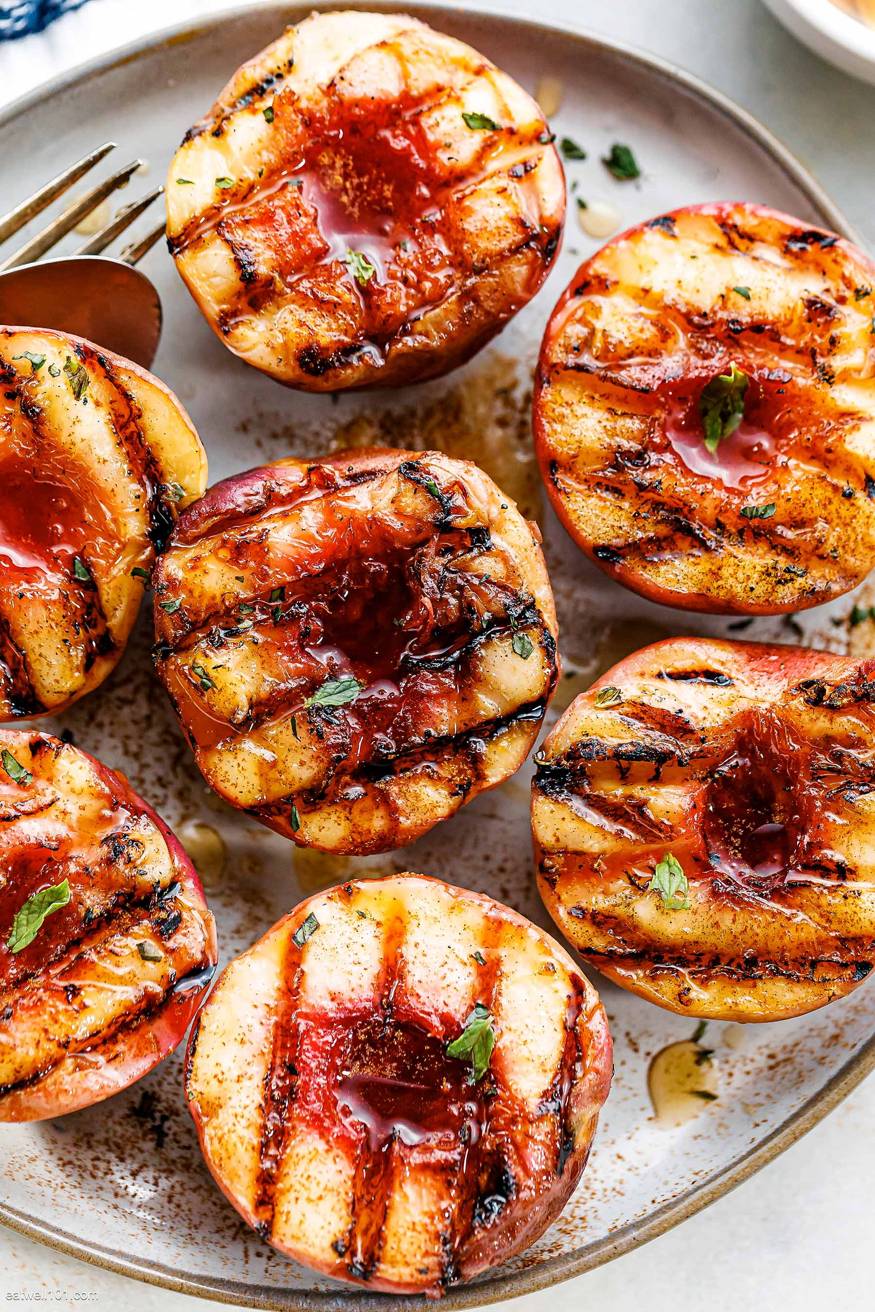 Grilled Peaches Recipe With Vanilla Maple Glaze How To Grill Peaches — Eatwell101