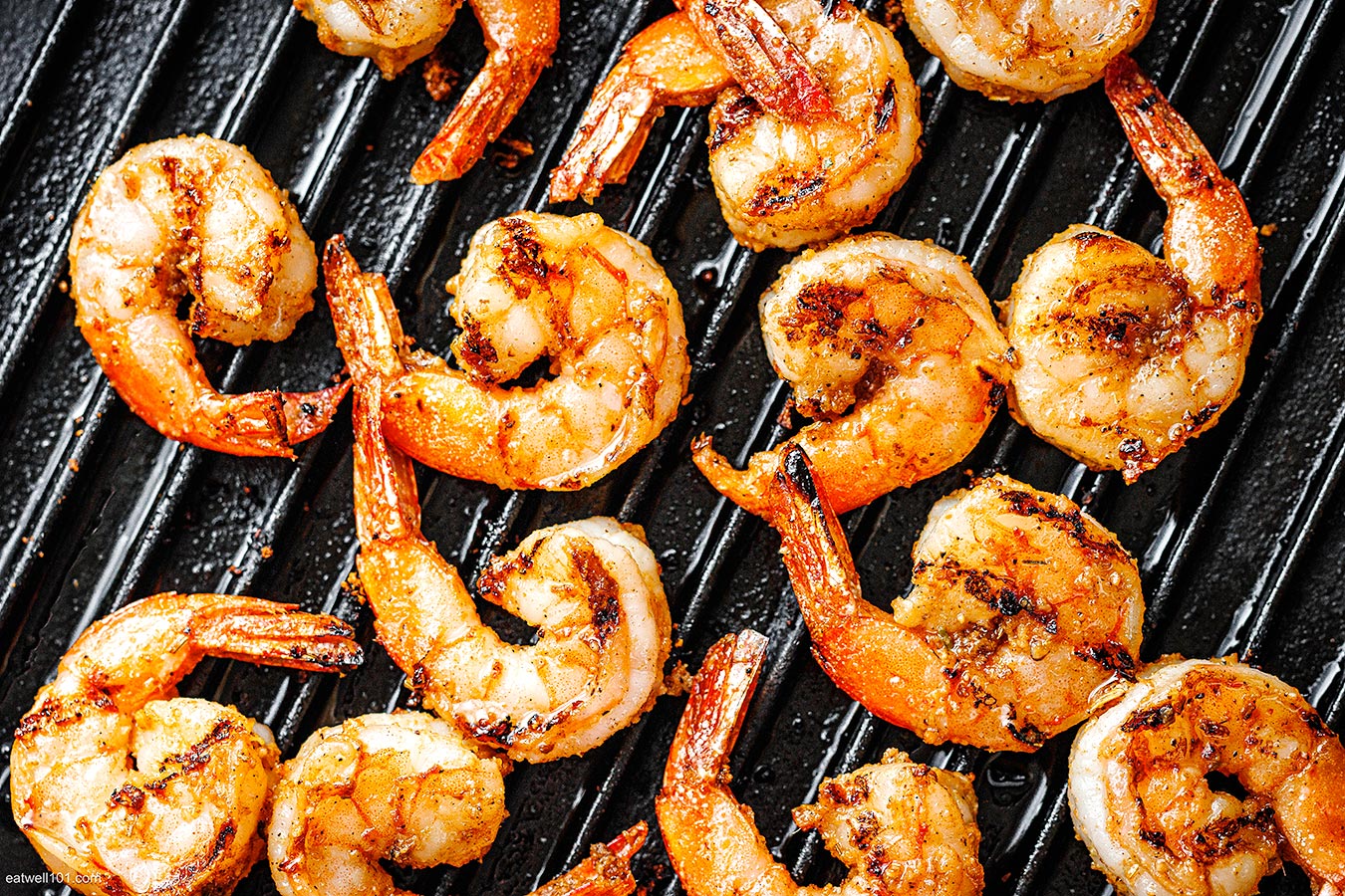 Pan Seared Shrimp with Caramelized Shallots and Thyme - Idealist Foods