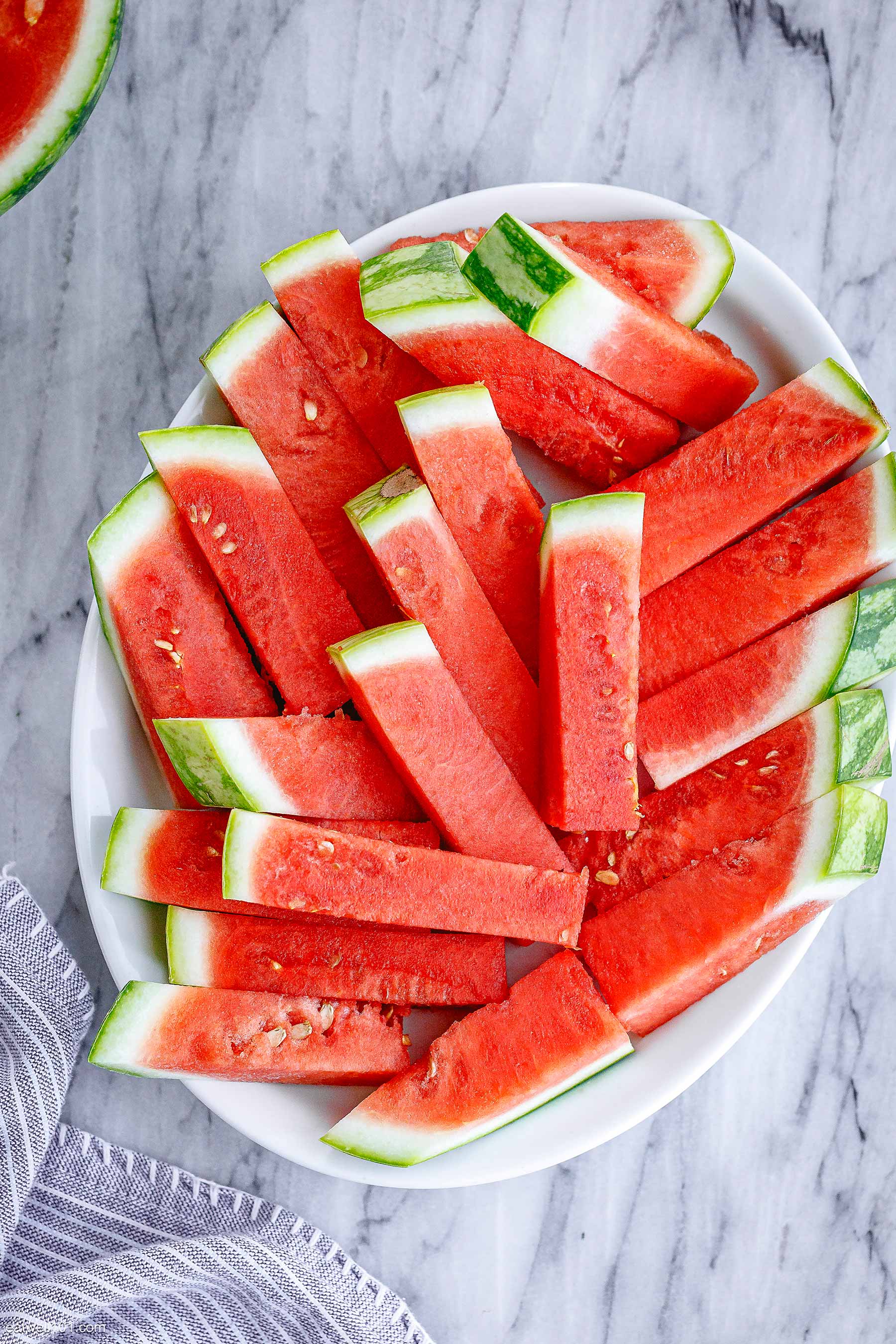 How to Cut a Watermelon — Eatwell101