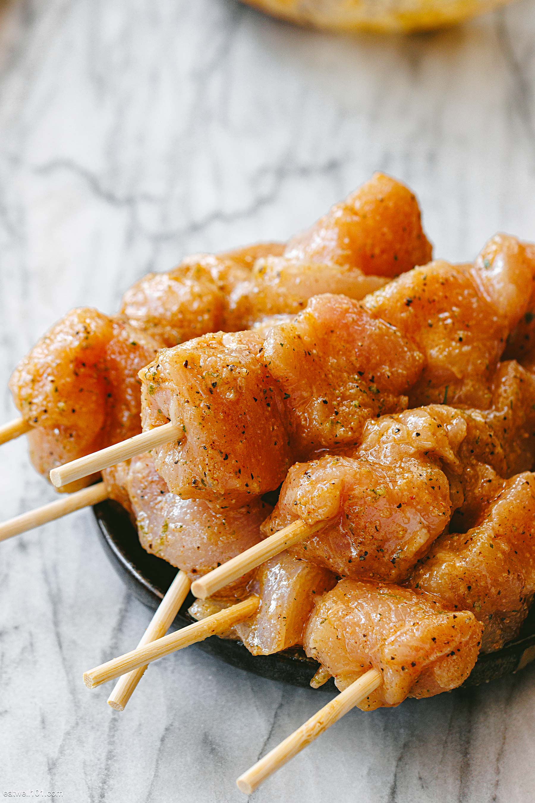 how to make chicken skewers